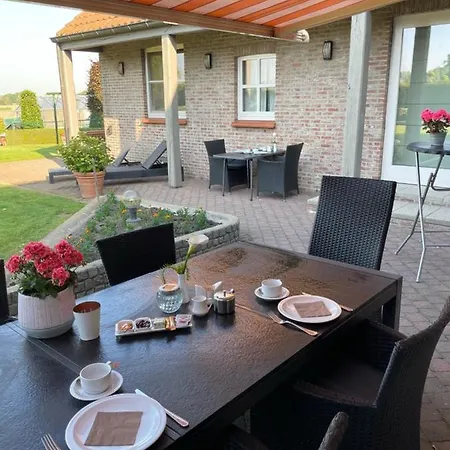 Decoster 4* זאונקרקה