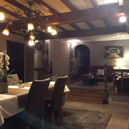 Bed and breakfast Decoster 3*