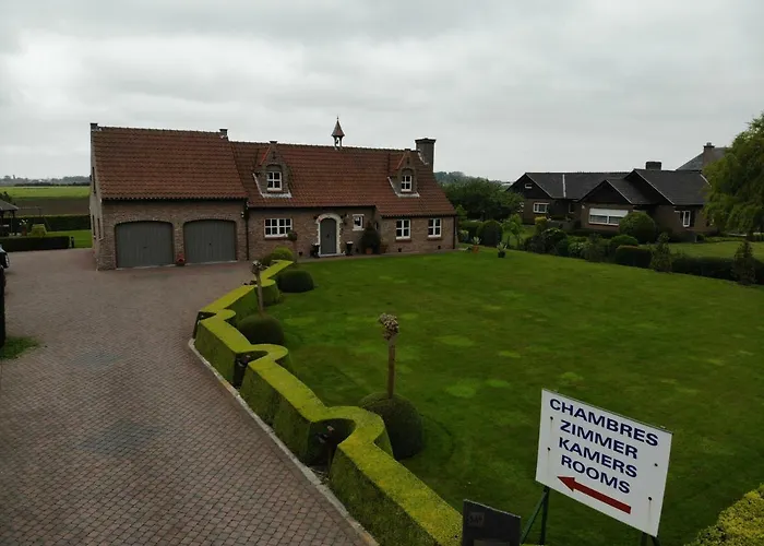 Decoster Bed & Breakfast 3*